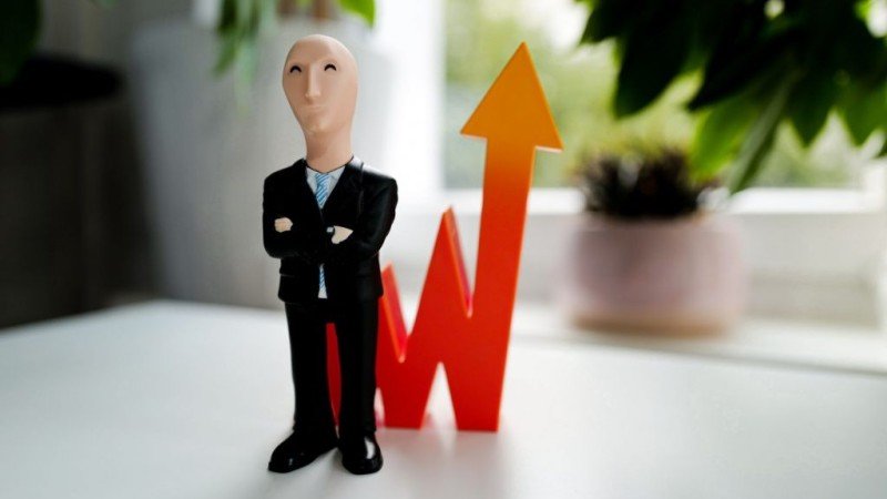 Saham, Investasi Serius atau Mainan?
