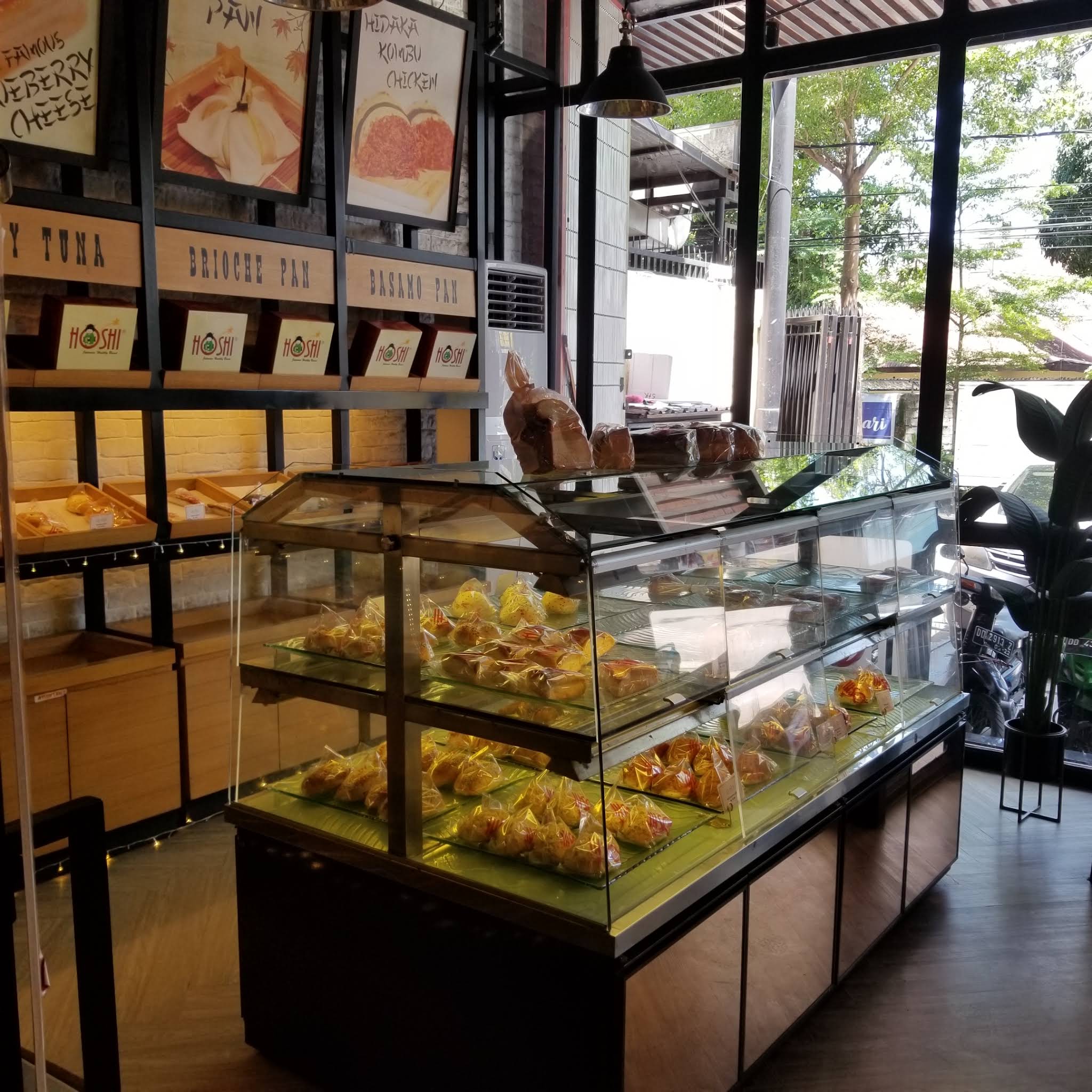 Hoshi Bakery