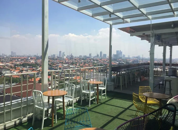 Skycave Bar & Lounge