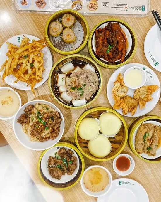 Grand Wing Heng Hongkong Dimsum Golden Palace Tempat Makan Keluarga di Surabaya Murah Blog GoPay