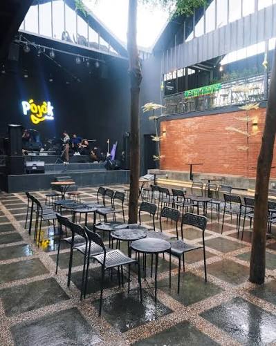 Pojok Canda Cafe and Resto