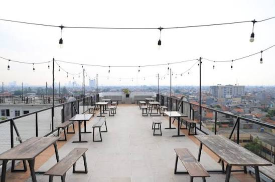 The Rooftop Coffee & Resto Ciledug