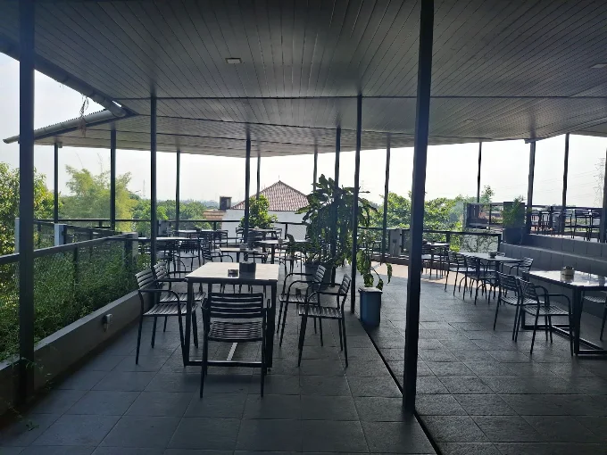 Matuju Coffee & Kitchen 