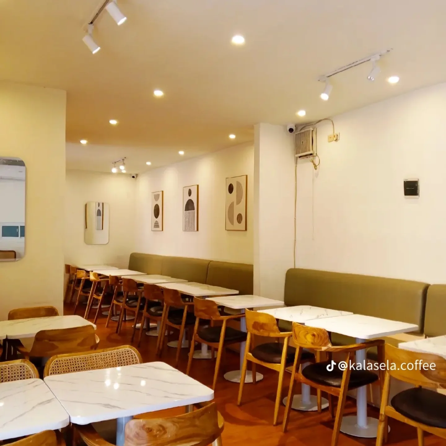 Kalasela Coffee & Eatery