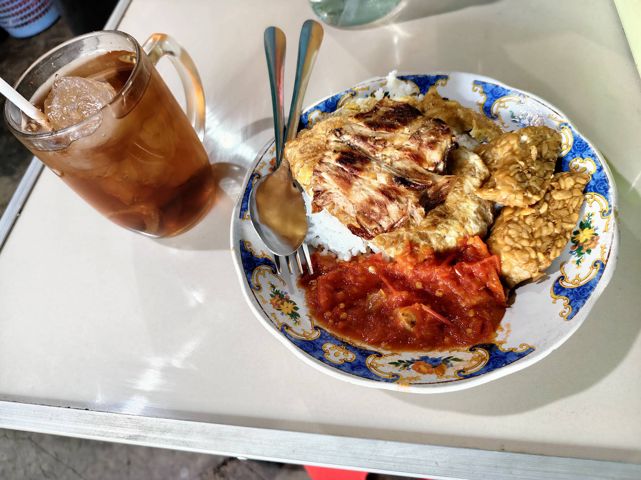 Sego Sambel Mak Yeye 