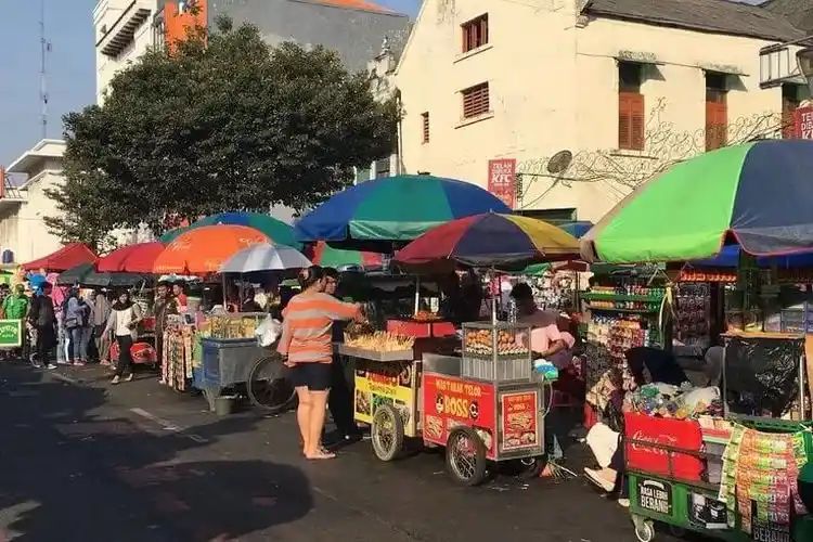 UMKM Kuliner, Street Food, dan Kedai Kopi Tempat yang Sudah Bisa Pakai QRIS Blog GoPay