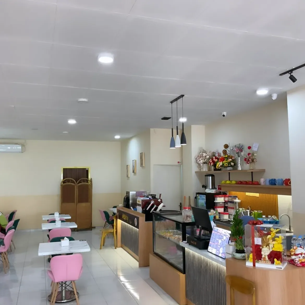 HeyHay Cafe
