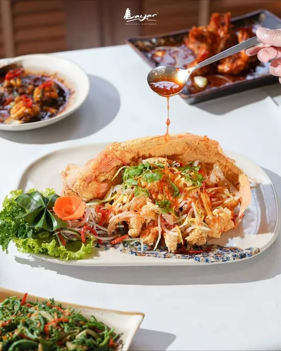 Layar Seafood KH Abdul Wahab Siamin Tempat Makan Keluarga di Surabaya Murah Blog GoPay