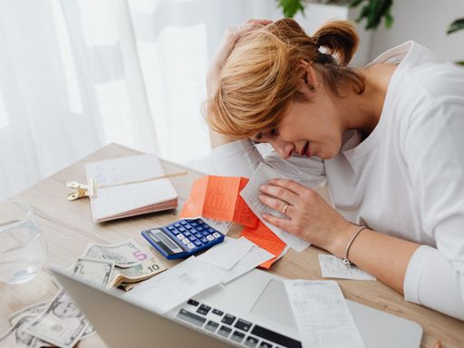 Tanda-tanda Kamu Mengalami Financial Burnout
