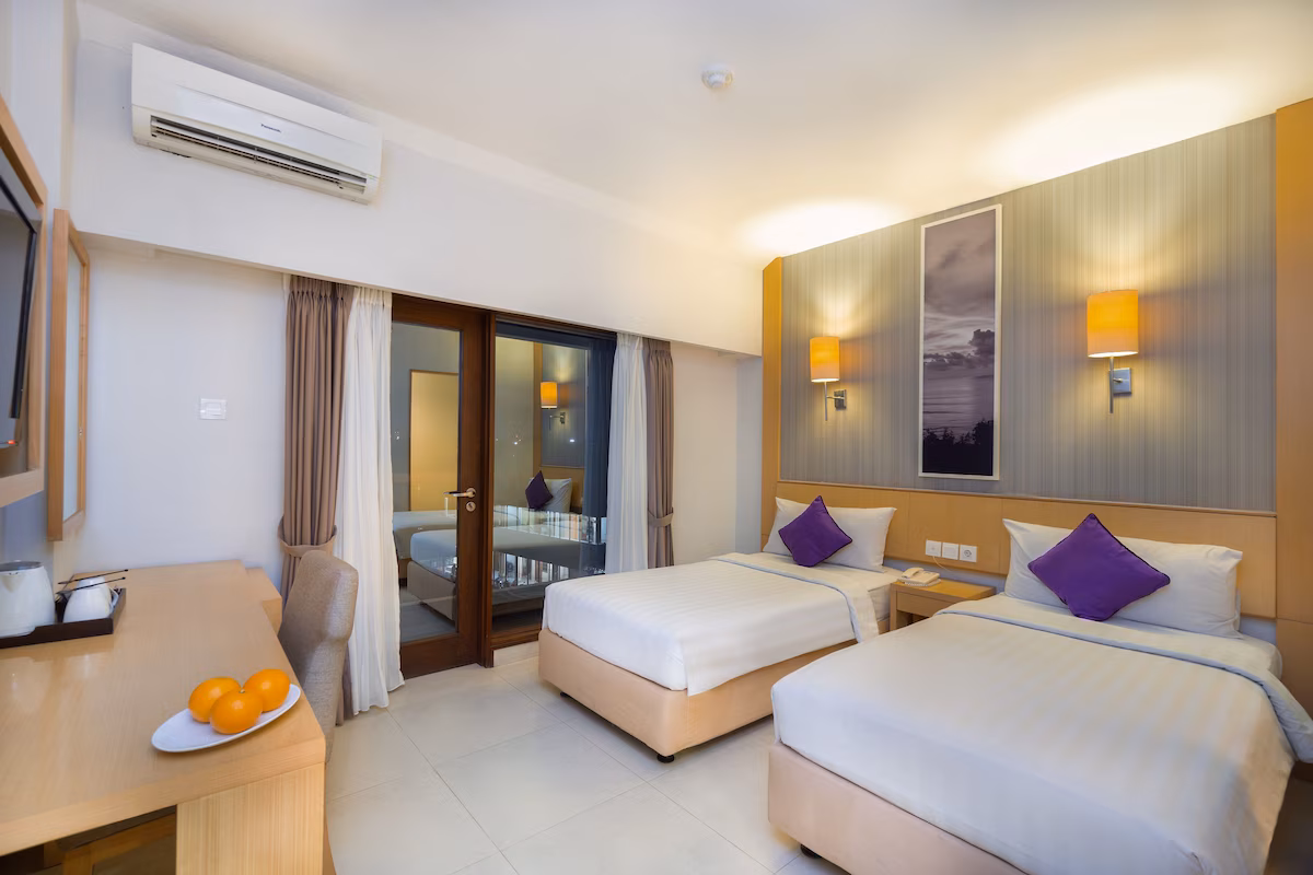 Quest Hotel Kuta 