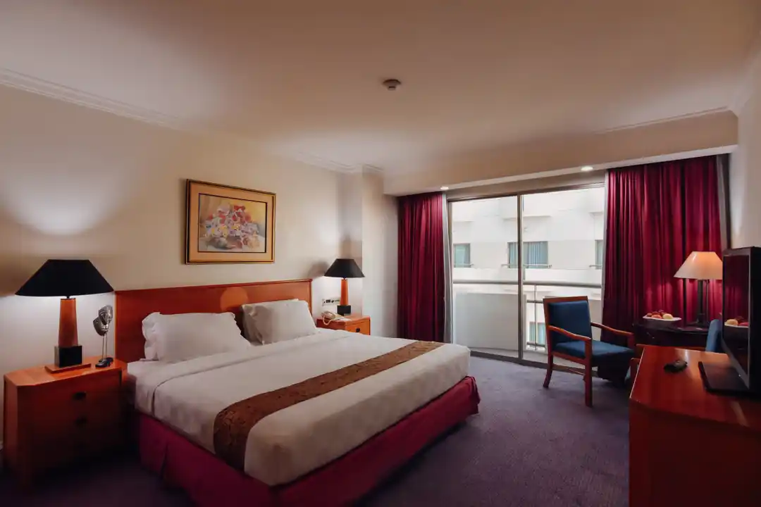 Surabaya Suites Hotel