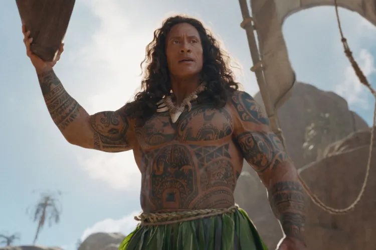 Dwayne Johnson memerankan Maui
