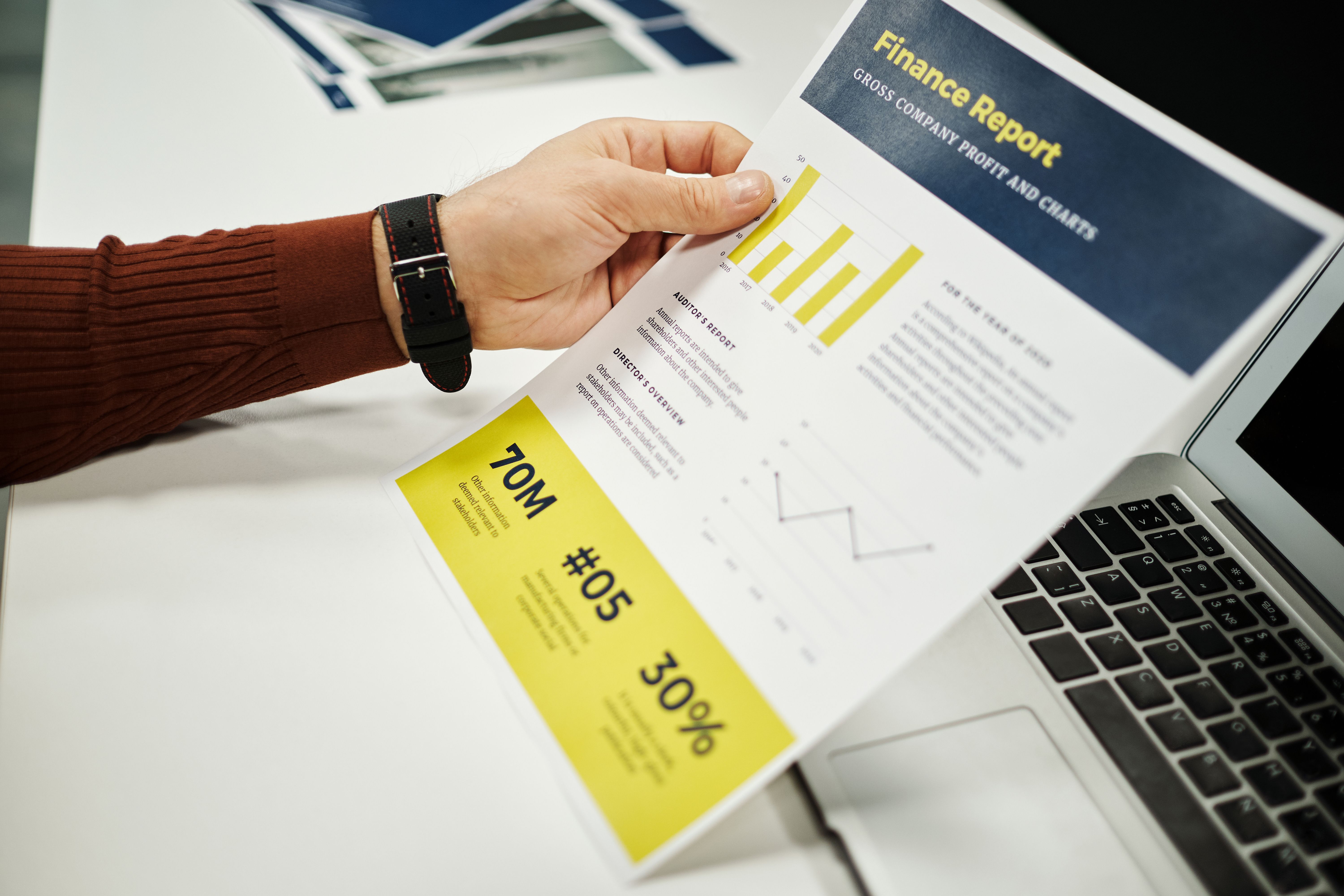 Periksa benchmark yang digunakan