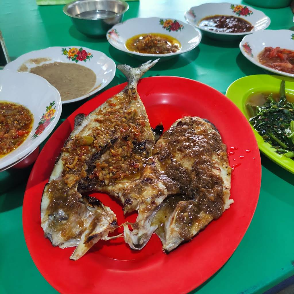 Warung Ikan Bakar Rica-rica Ala&rsquo;