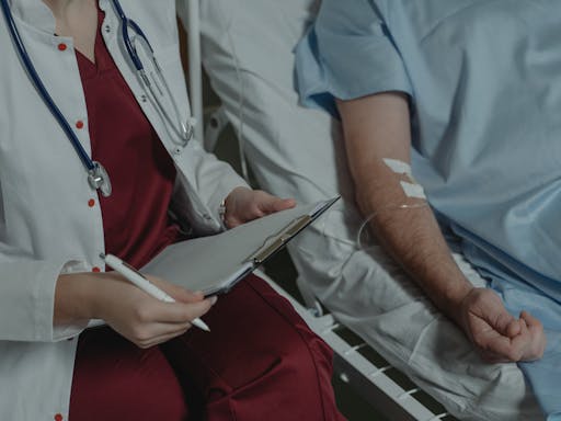 Penyebab dan Faktor Risiko Penyakit Kritis