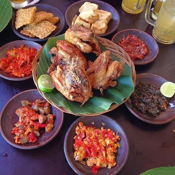 Waroeng SS (Special Sambal)