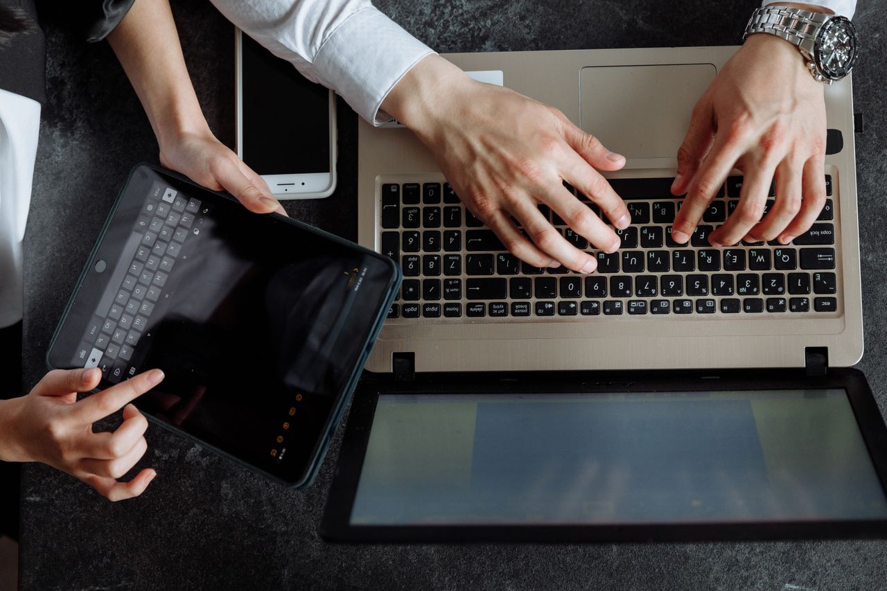 Log out akun PayLater dari semua perangkat terhubung 