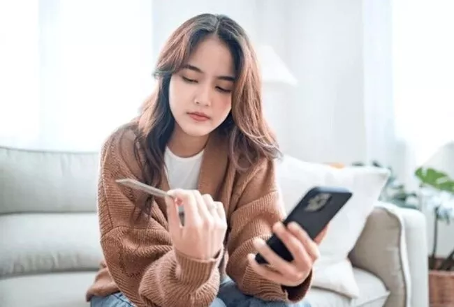 Gak Ribet Bawa Kartu Kredit Keuntungan Pakai QRIS untuk Traveler Blog GoPay