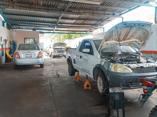 Biaya servis rutin