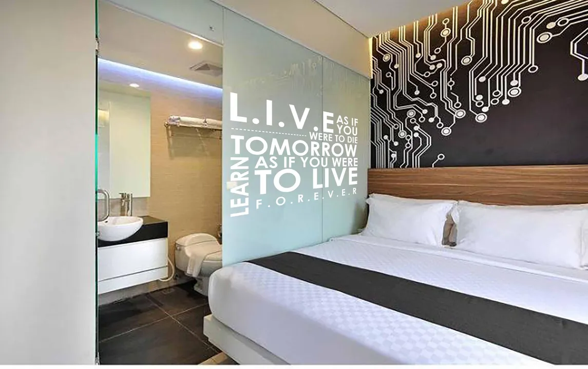 The Life Hotel