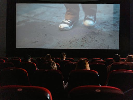 Di Mana Bisa Nonton Film Kupilih Jalur Langit?