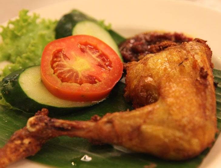 Penyetan Bang Ali Simpang Darmo
