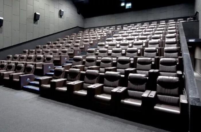 Satin Jenis Studio CGV Blog GoPay