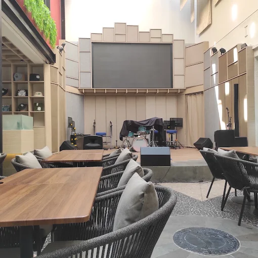 OL and NU Cafe Eatery