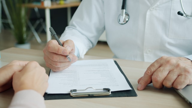 Check up dengan dokter spesialis