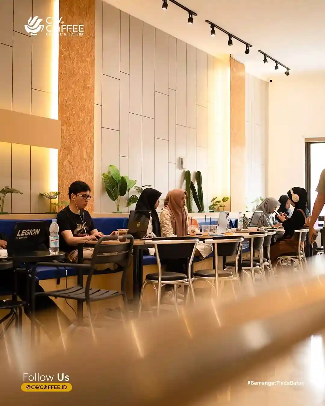 CW Coffee & Eatery Kuliner Malam Bandung Blog GoPay