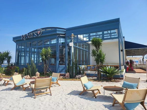 Remy’s Seaside Bistro Restoran di PIK 2 Blog GoPay