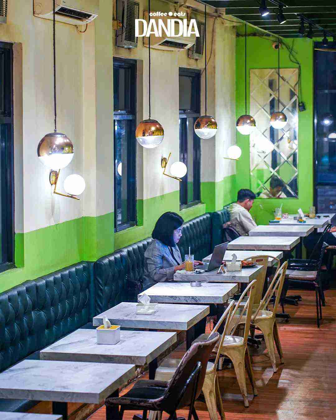 Dandia Coffee & Eats Cafe 24 Jam di Jakarta Blog GoPay