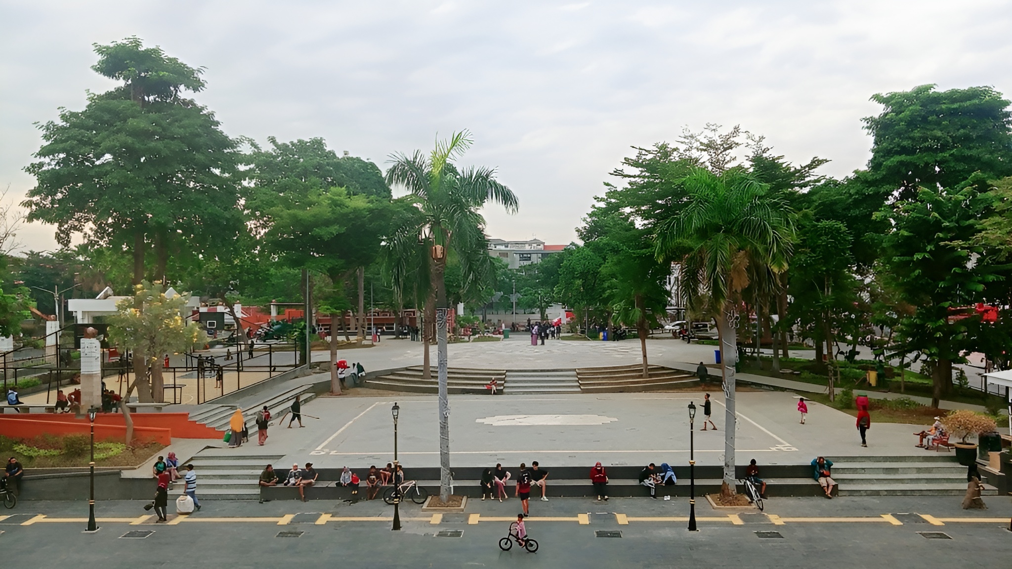 Taman Sejarah dan Museum Hidup Kota Lama Surabaya