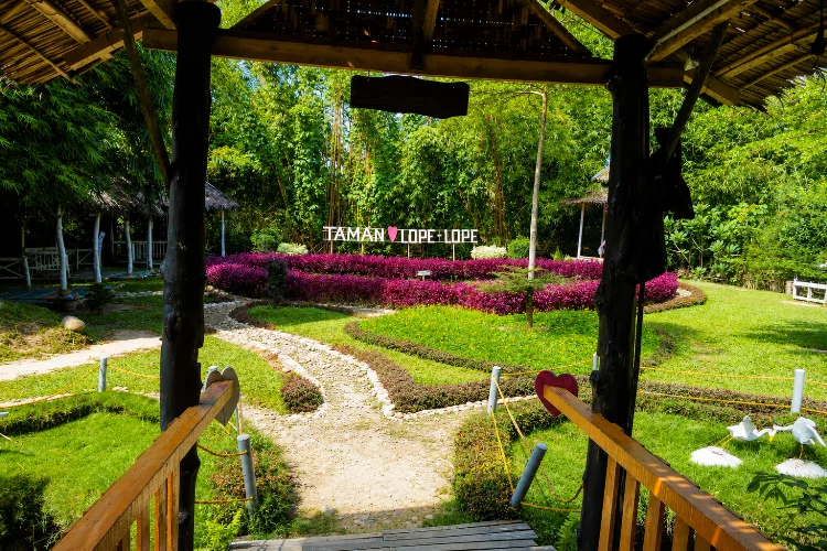 Taman Lope-Lope