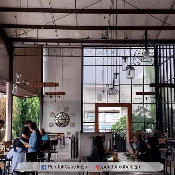 Pondok Cabe Bistro Simanjuntak Tempat Bukber Jogja Blog GoPay