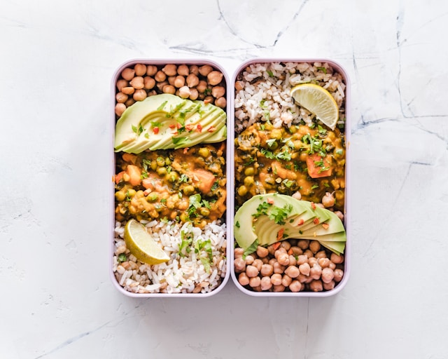 Coba bawa bekal makan siang sendiri