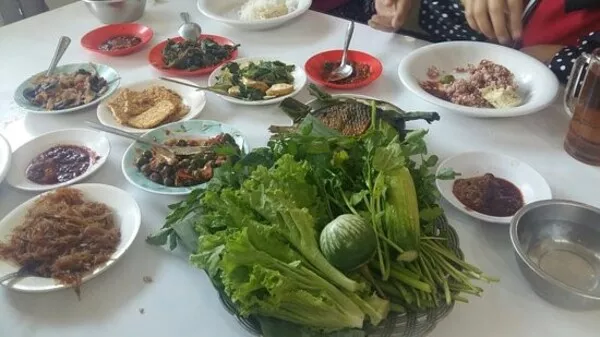 RM Cikawao Resto Sunda di Bandung Blog GoPay