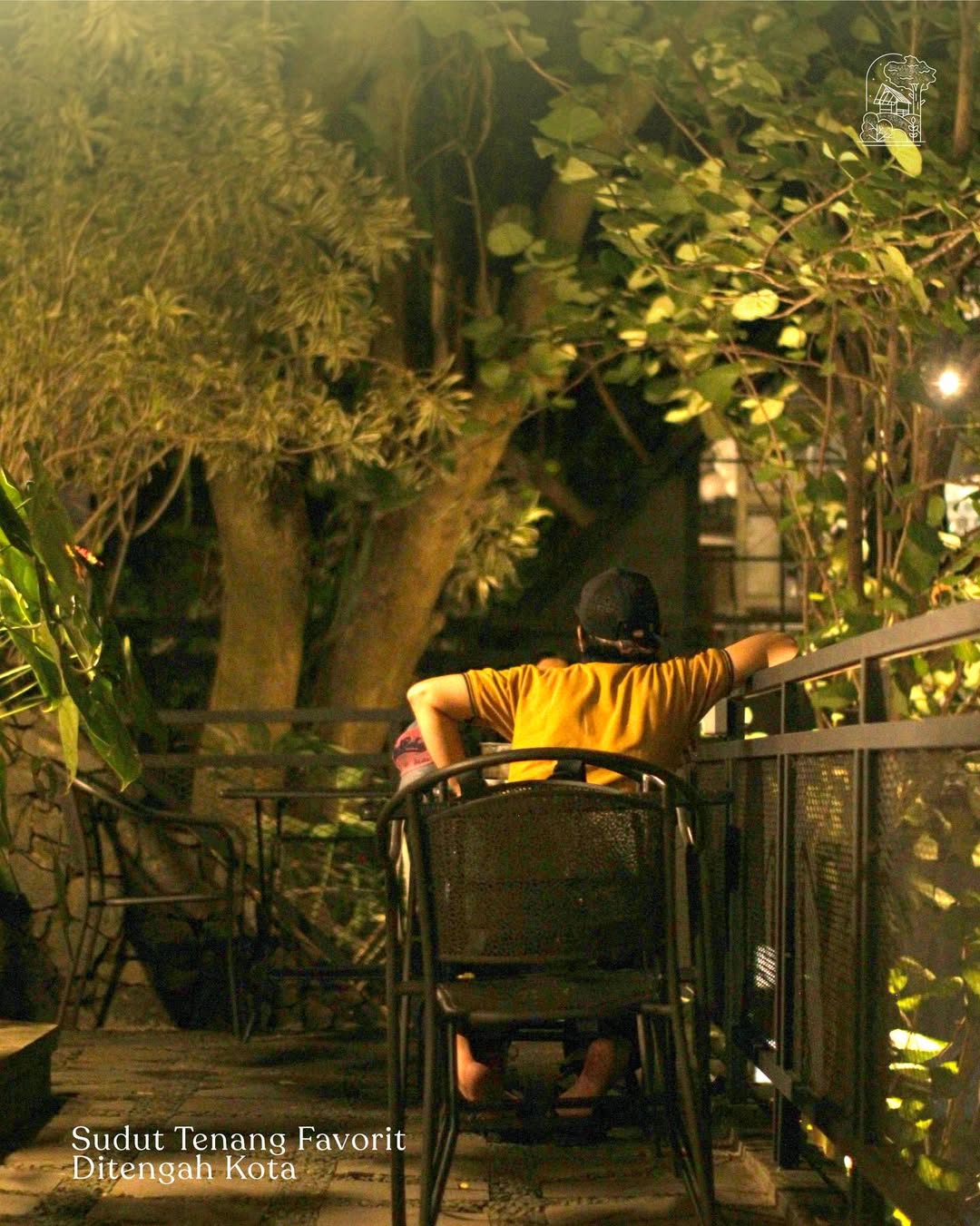 Kopi Bawah Pohon Cafe 