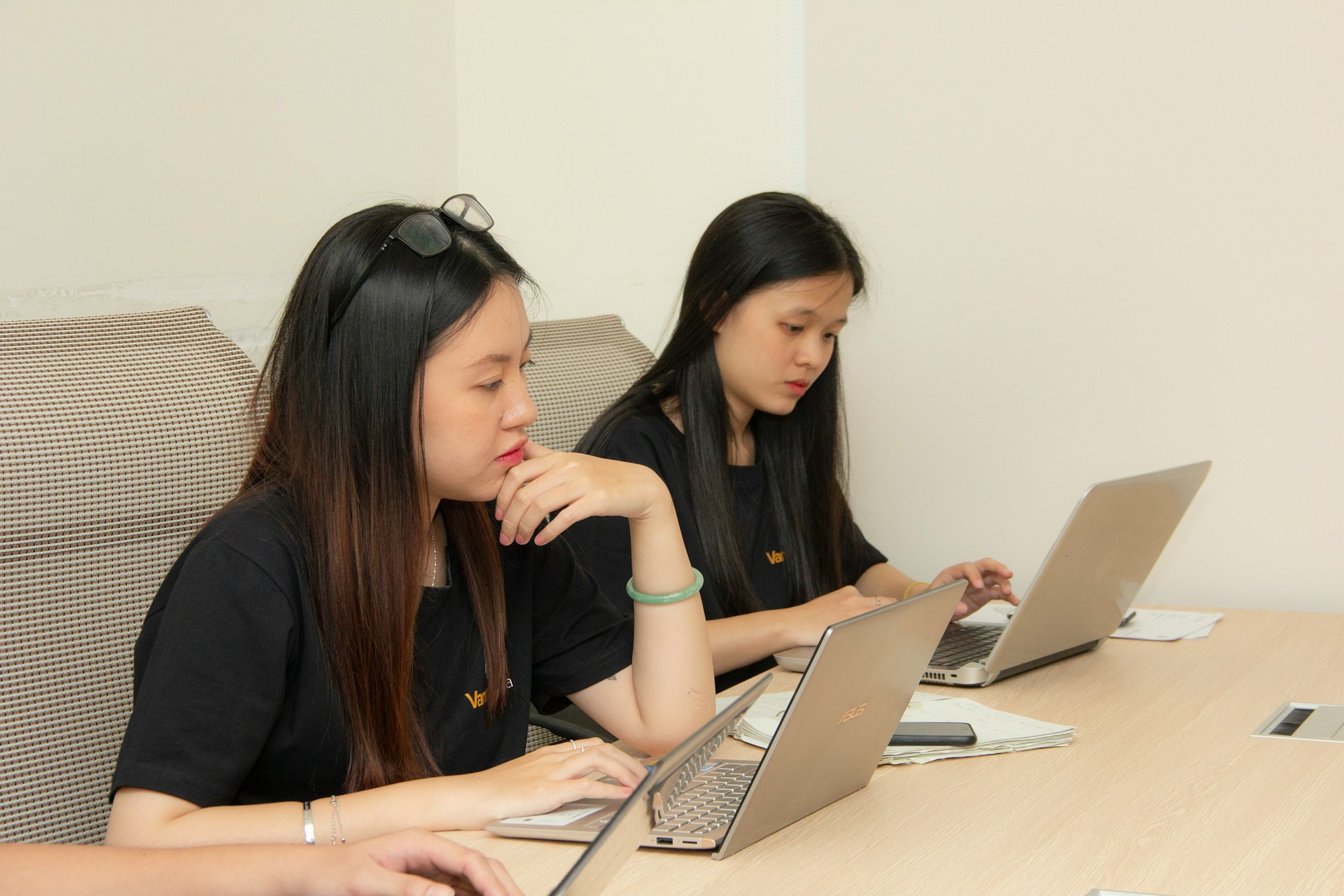 Evaluasi hasil networking secara berkala 