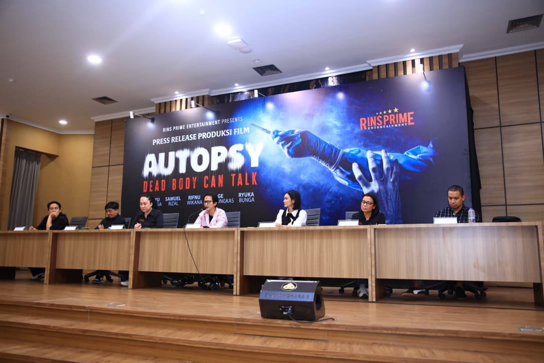 Dibintangi deretan aktor dan aktris senior
