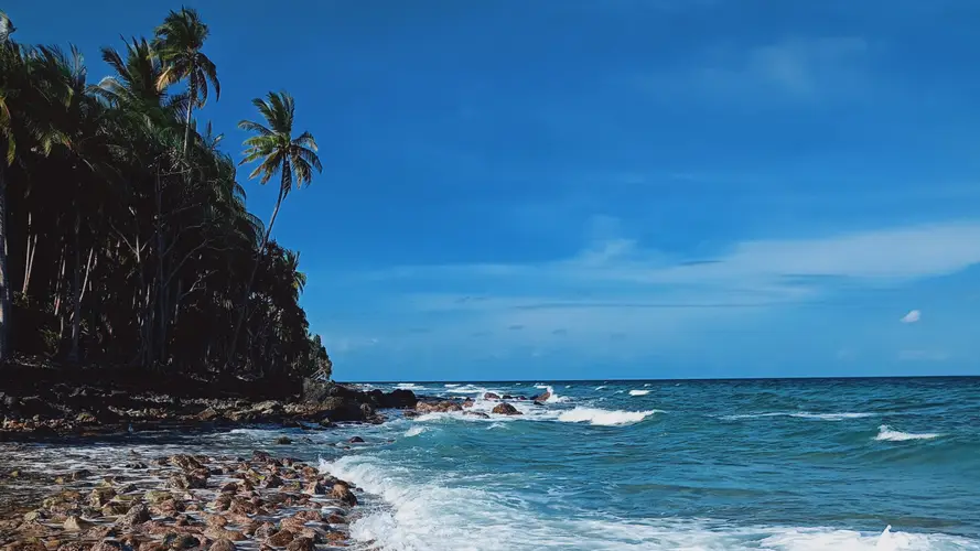 Pantai Biru