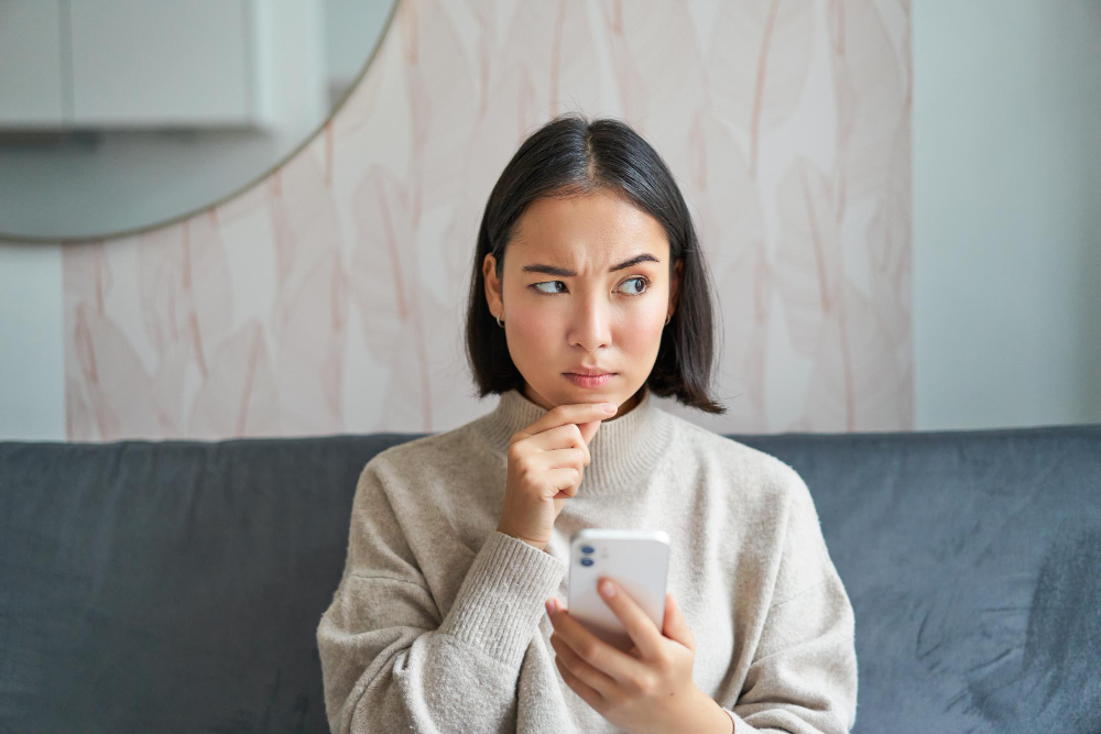 Ciri-ciri Customer Service Palsu