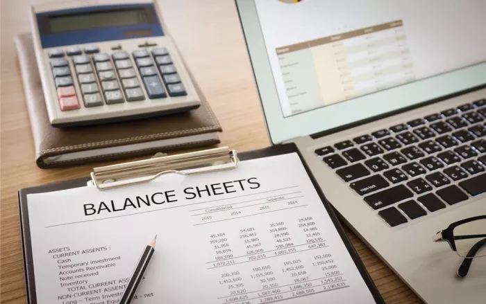 Cek Ulang Kondisi Keuangan Secara Menyeluruh Cara Mengatur Keuangan Setelah Mengambil Pinjaman Online Blog GoPay