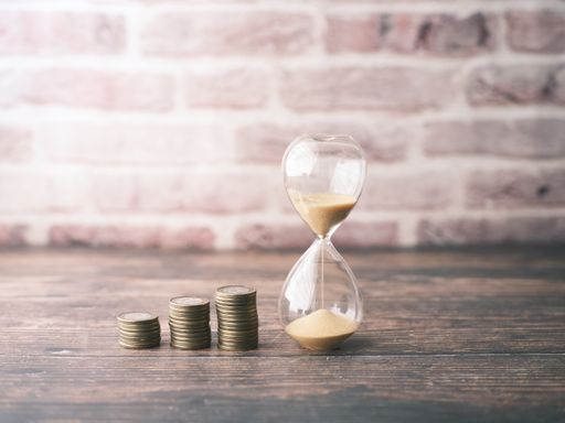 Memaksimalkan efek compounding interest