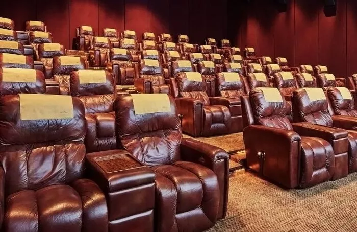 Cek Jenis Studio Premier Tips Beli Tiket Premier Blog GoPay