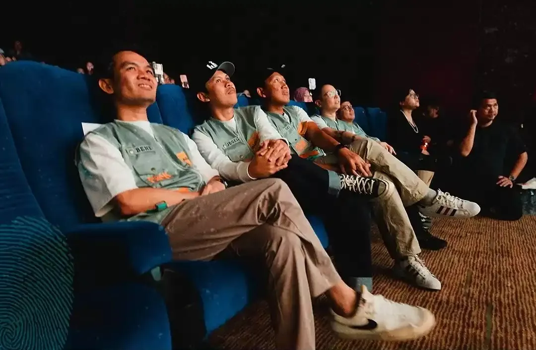Film yang Paling Seru Kalau Ditonton Rame-Rame Fakta Menarik Agak Laen Menyala Pantiku Blog GoPay
