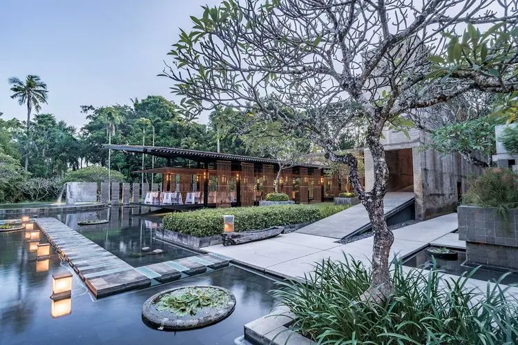 Kayumanis Beach Bar & Grill Nusa Dua