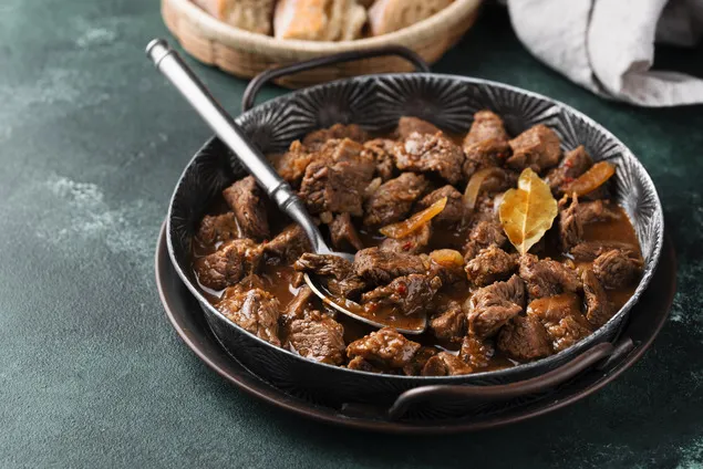 Makanan Indonesia Terenak Rendang Blog GoPay