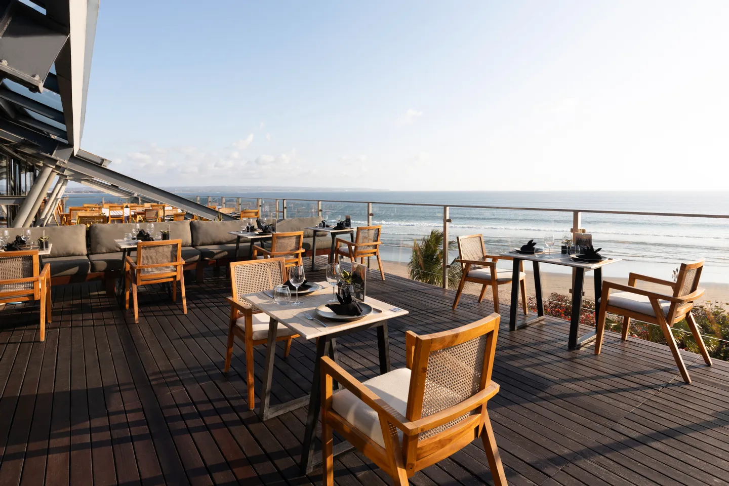 Moonlite Kitchen & Bar
