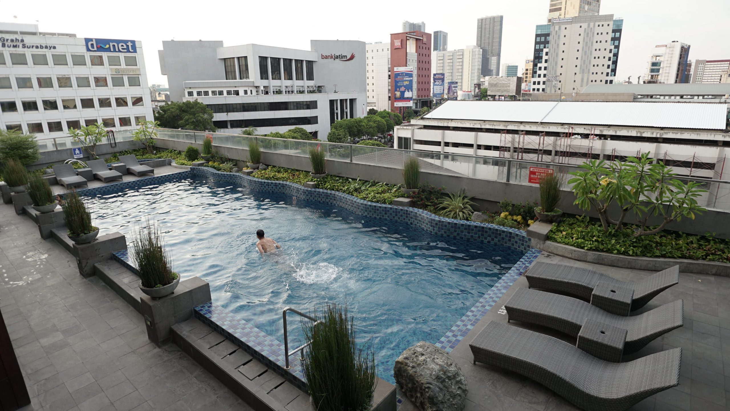 Crown Prince Hotel Surabaya
